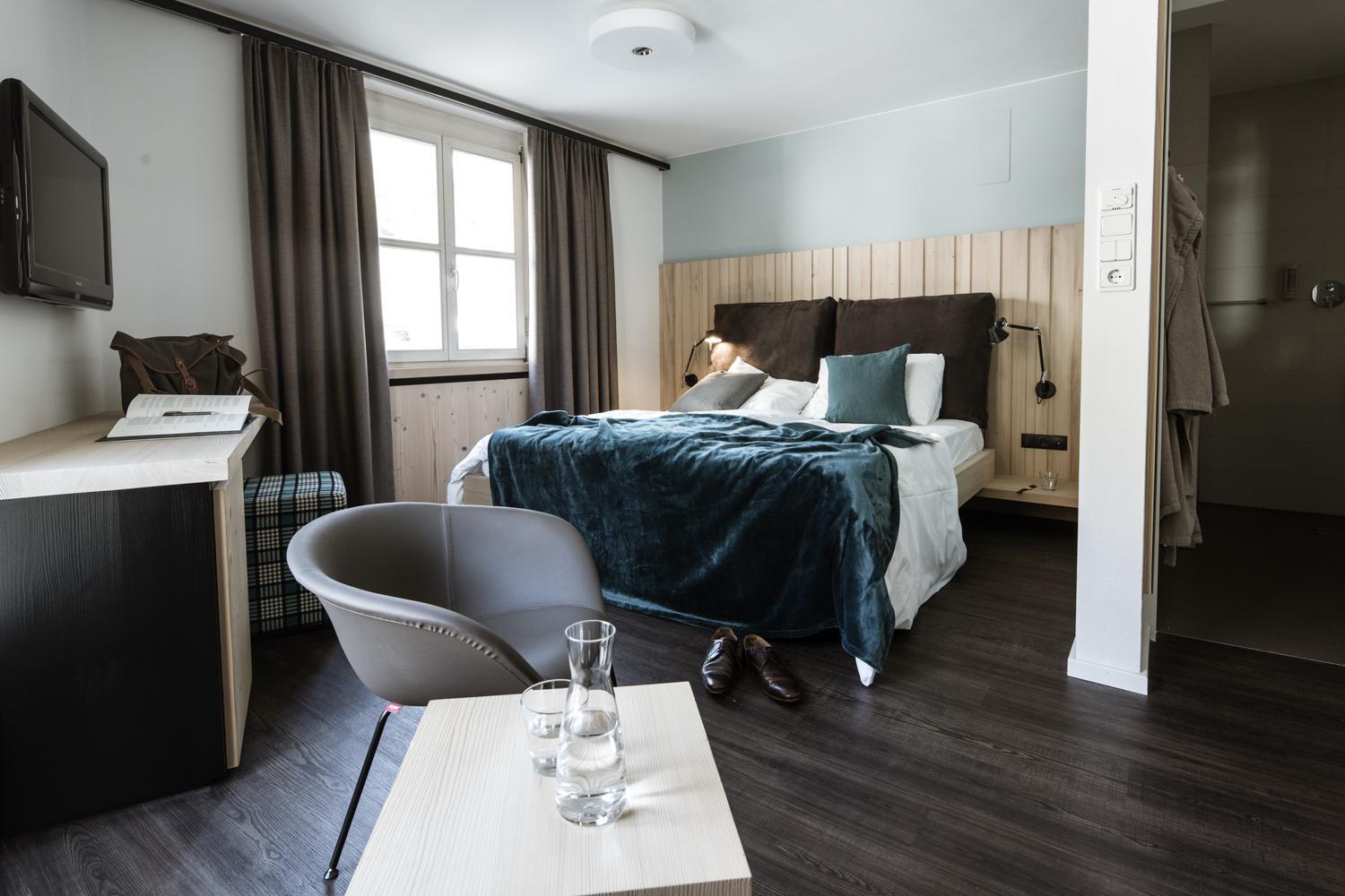Hotel Weisses Kreuz Burgusio Kültér fotó