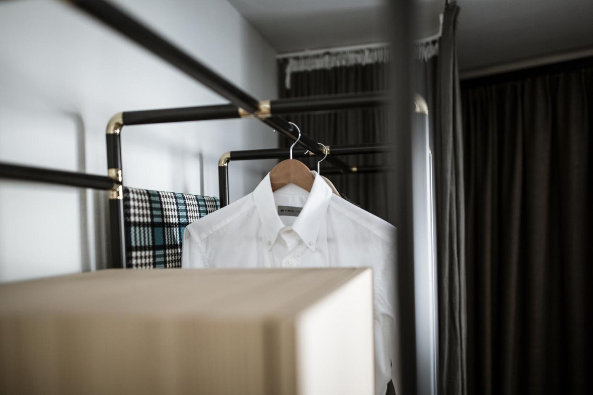 Hotel Weisses Kreuz Burgusio Szoba fotó