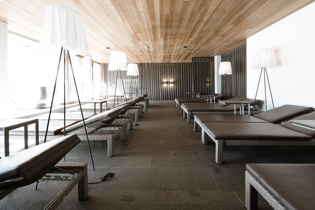 Hotel Weisses Kreuz Burgusio Kültér fotó