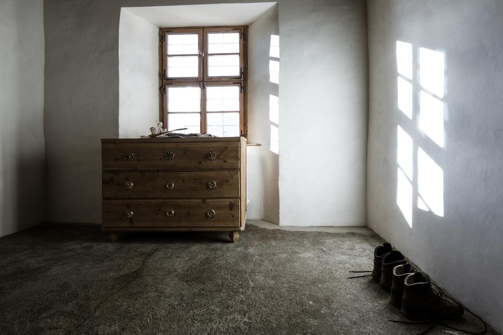 Hotel Weisses Kreuz Burgusio Kültér fotó