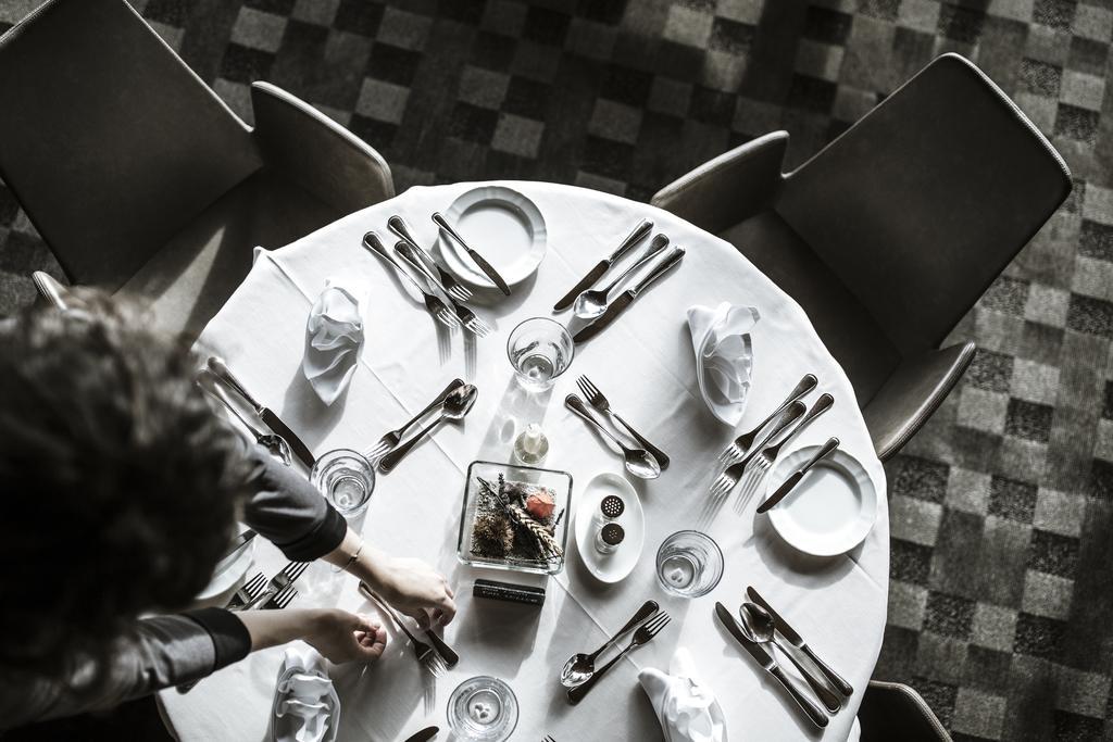 Hotel Weisses Kreuz Burgusio Kültér fotó
